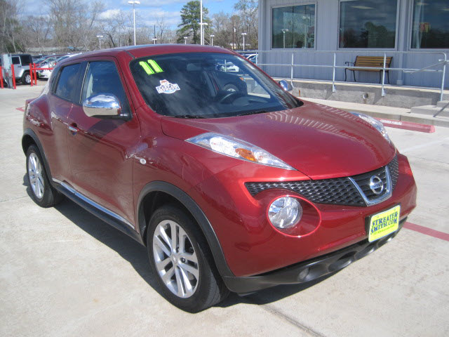 Nissan Juke 2011 photo 1