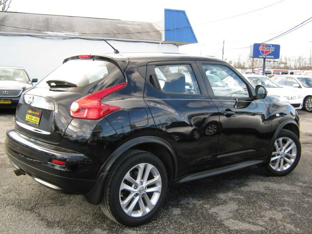 Nissan Juke 2011 photo 24