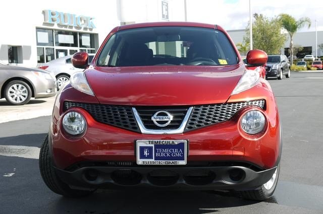 Nissan Juke 2011 photo 2