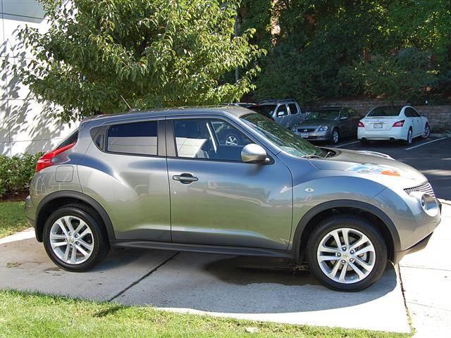 Nissan Juke 2011 photo 1