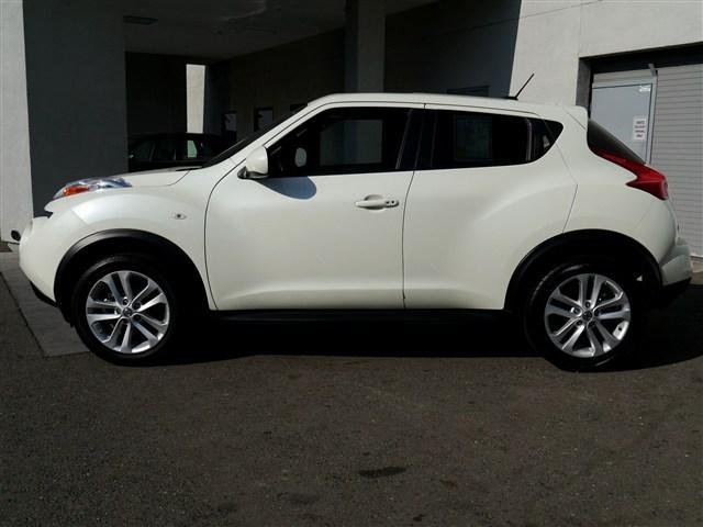 Nissan Juke 2011 photo 3