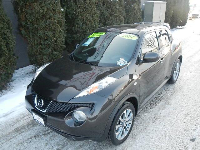 Nissan Juke 4dr Sdn LE Auto (SE) Sedan Unspecified