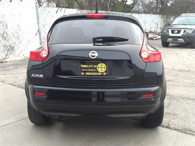 Nissan Juke 2011 photo 5