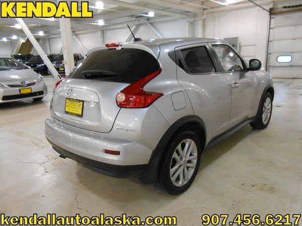 Nissan Juke 2011 photo 3