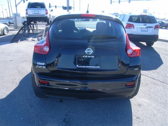 Nissan Juke 2011 photo 5