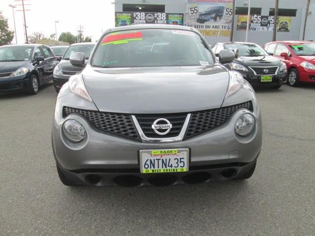 Nissan Juke 2011 photo 2