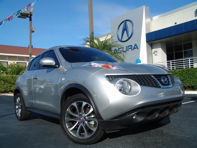 Nissan Juke 4dr Sdn LE Auto (SE) Sedan Unspecified