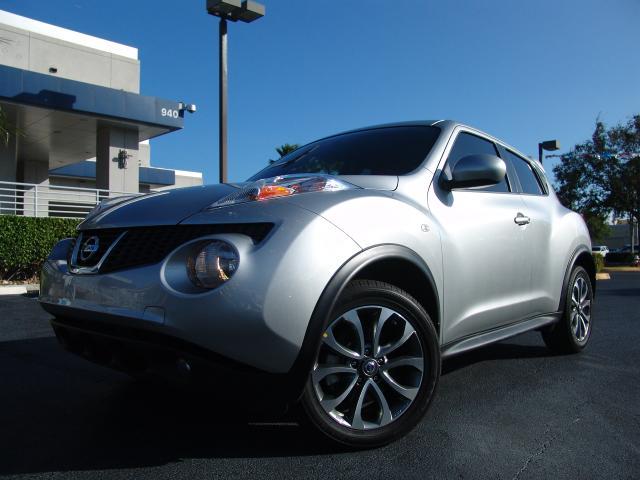 Nissan Juke 2011 photo 1