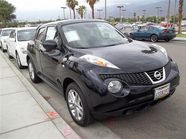 Nissan Juke 4dr Sdn LE Auto (SE) Sedan Unspecified