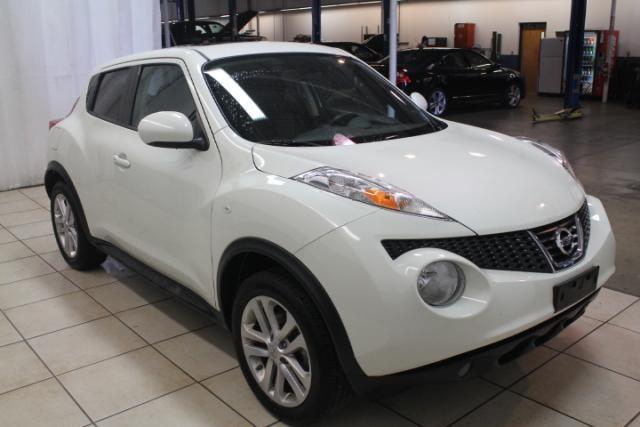 Nissan Juke 2012 photo 18