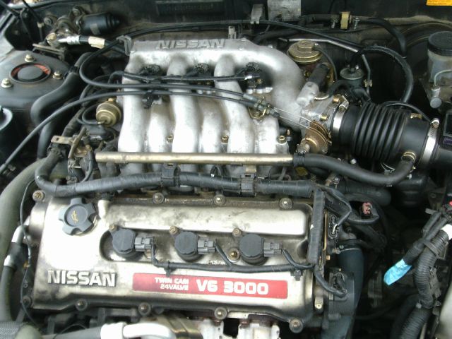 Nissan Maxima 1992 photo 6