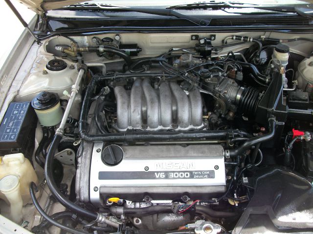 Nissan Maxima 1996 photo 8