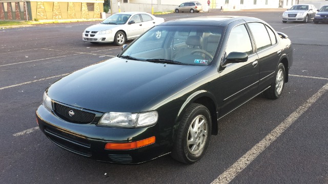 Nissan Maxima 1996 photo 4