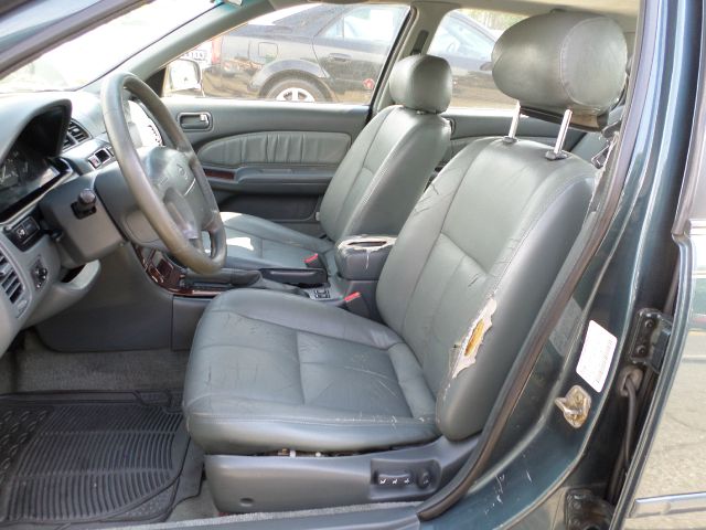 Nissan Maxima 1997 photo 4