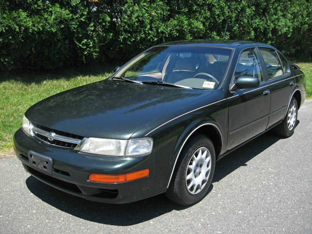 Nissan Maxima 1997 photo 6