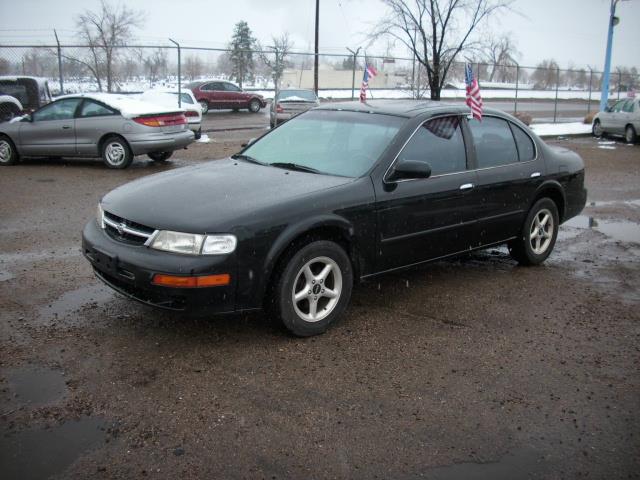 Nissan Maxima 1997 photo 4