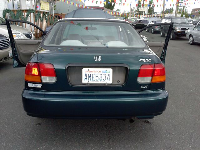 Nissan Maxima 1997 photo 3