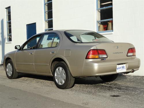 Nissan Maxima 1997 photo 5