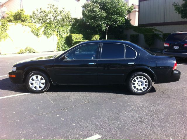 Nissan Maxima 1997 photo 9