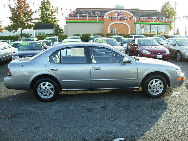 Nissan Maxima 1998 photo 5