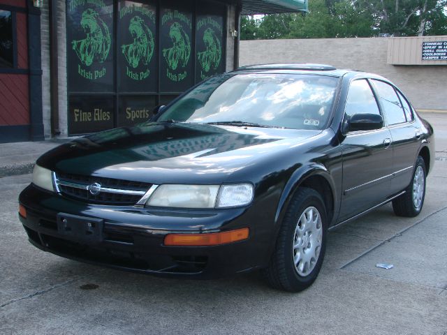 Nissan Maxima 1998 photo 5