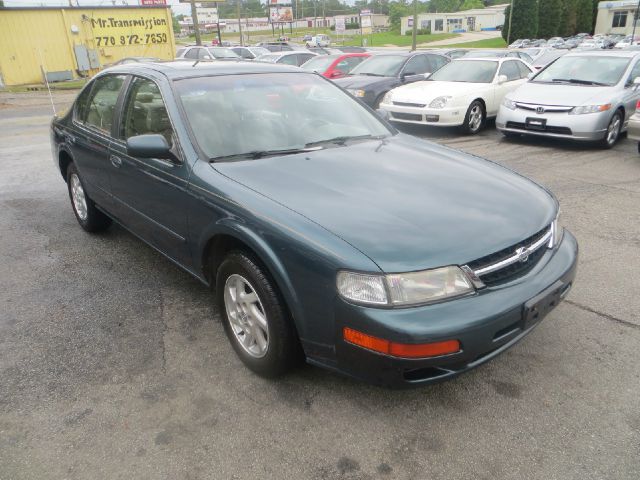 Nissan Maxima 1998 photo 10