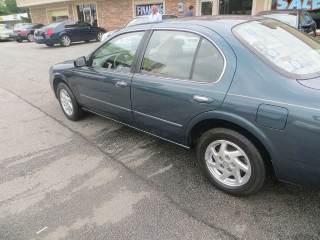 Nissan Maxima 1998 photo 8