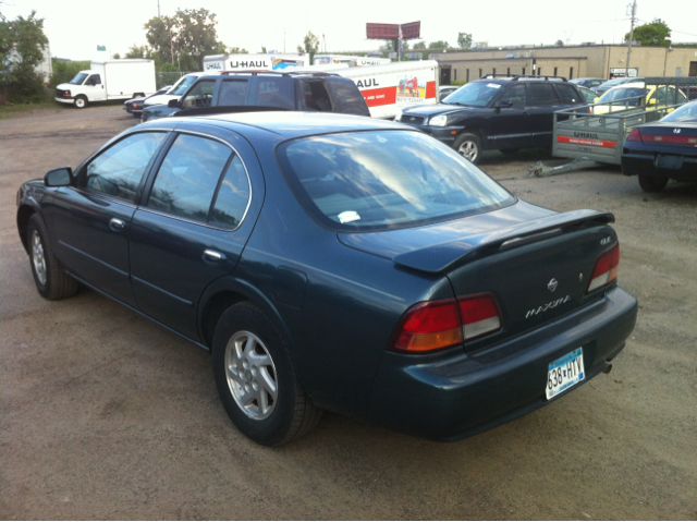 Nissan Maxima 1999 photo 5