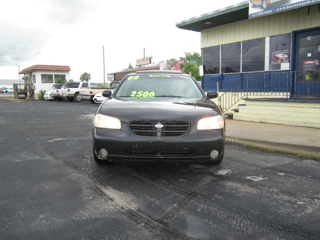 Nissan Maxima SE Sedan