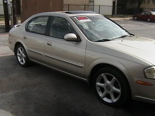 Nissan Maxima Unknown Sedan