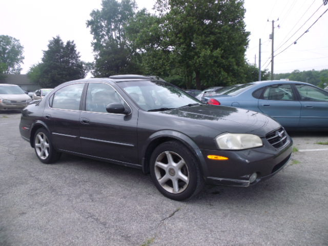 Nissan Maxima 2000 photo 3