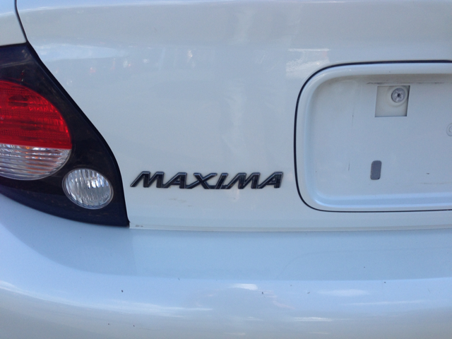 Nissan Maxima 2000 photo 5