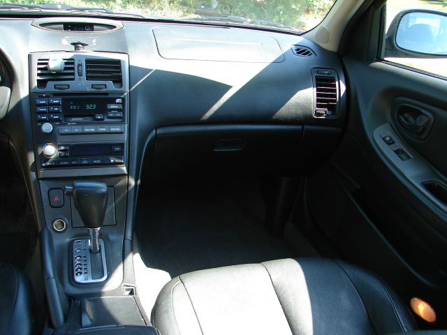 Nissan Maxima 2000 photo 18