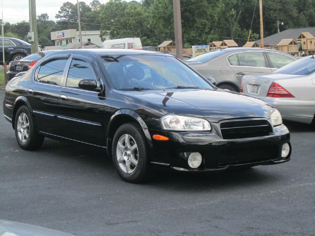 Nissan Maxima SE Sedan