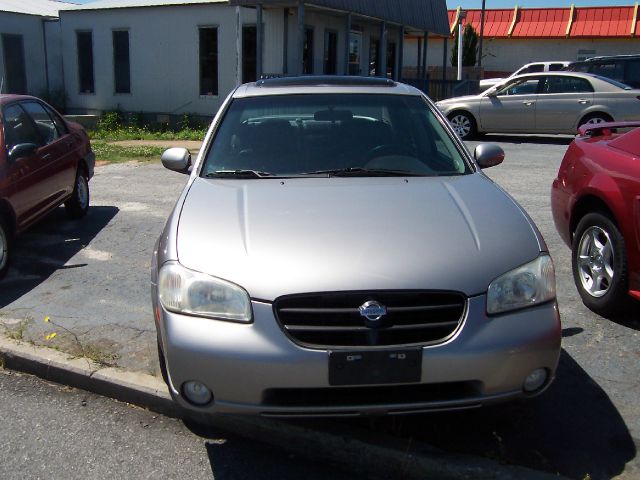 Nissan Maxima 2000 photo 4