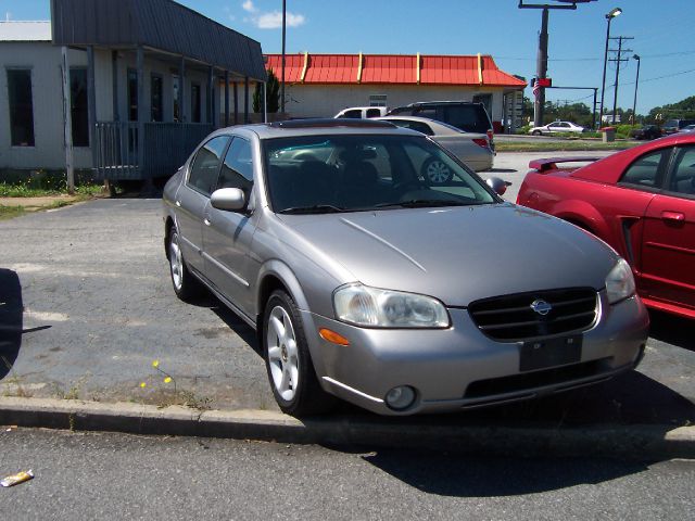 Nissan Maxima 2000 photo 5