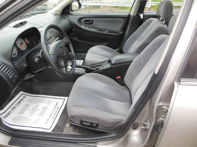 Nissan Maxima 2000 photo 6