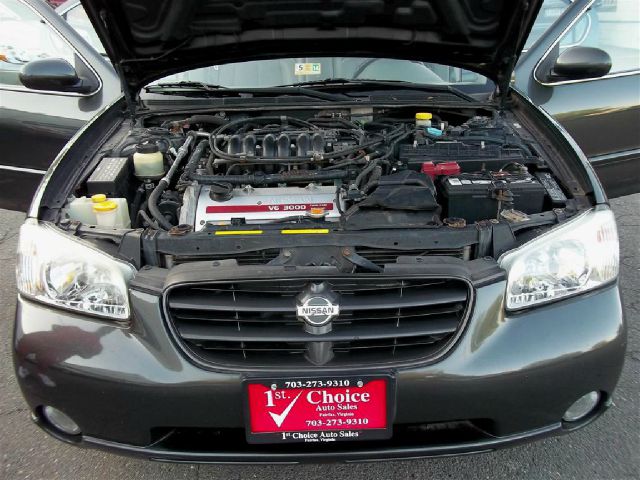 Nissan Maxima 2000 photo 18