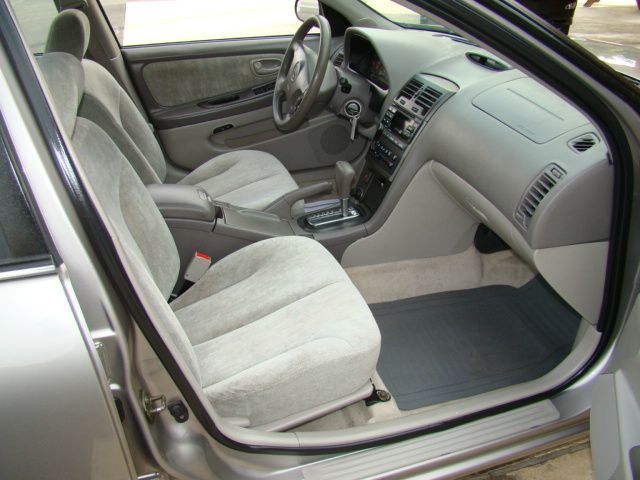 Nissan Maxima 2001 photo 1