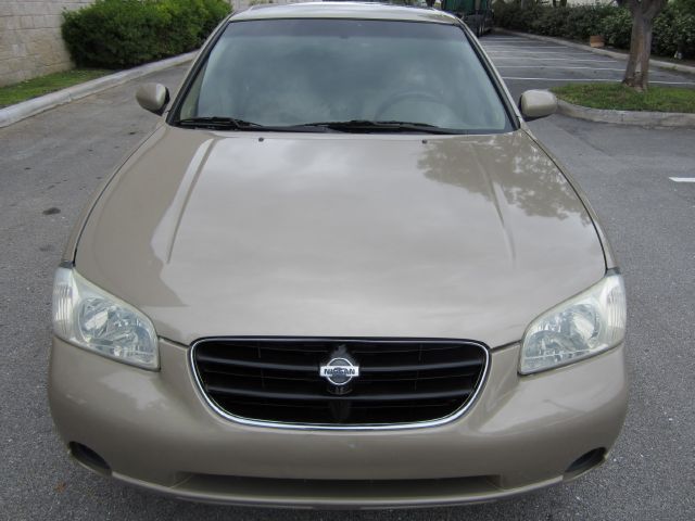 Nissan Maxima 2001 photo 0