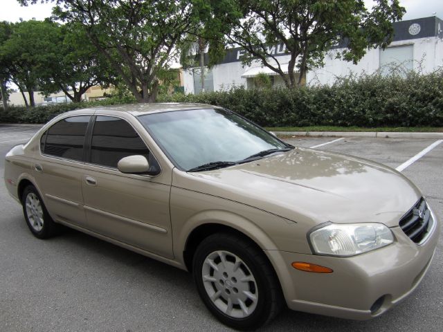 Nissan Maxima 2001 photo 2