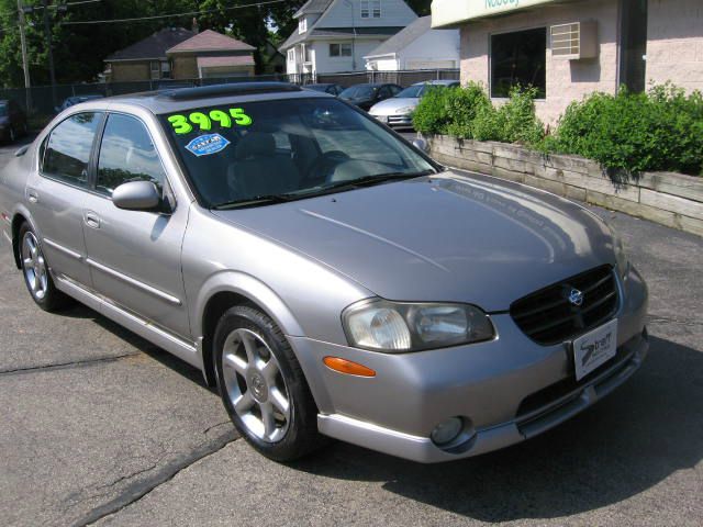 Nissan Maxima 2001 photo 1