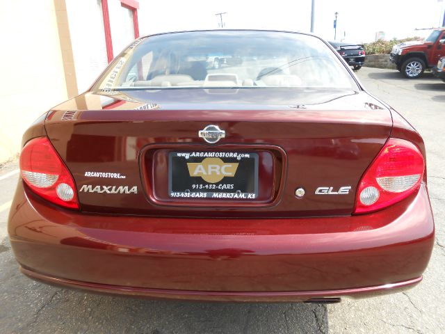 Nissan Maxima 2001 photo 3