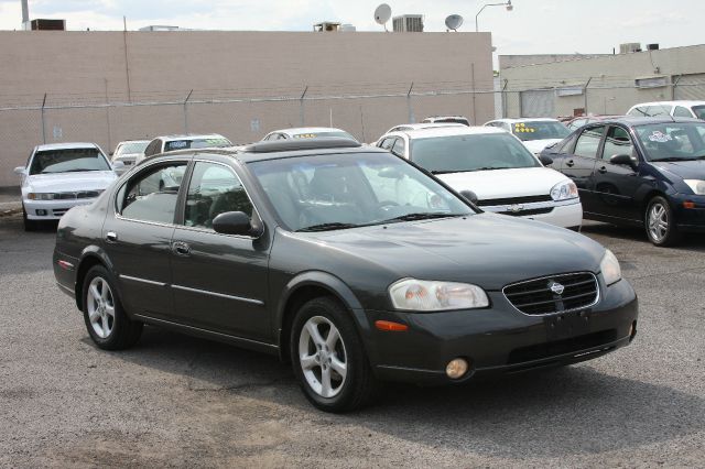 Nissan Maxima 2001 photo 1