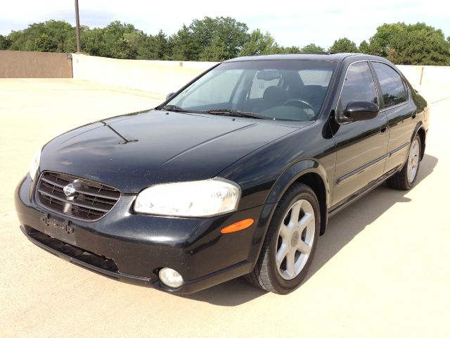 Nissan Maxima 2001 photo 1