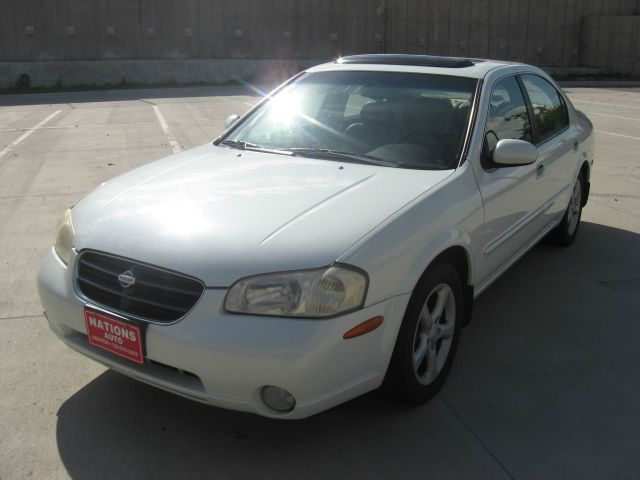 Nissan Maxima 2001 photo 4