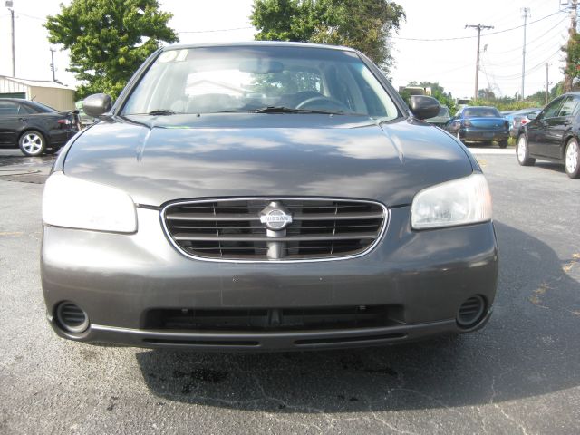 Nissan Maxima 2001 photo 2