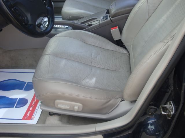 Nissan Maxima 2001 photo 23