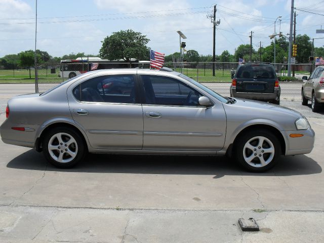 Nissan Maxima 2001 photo 4