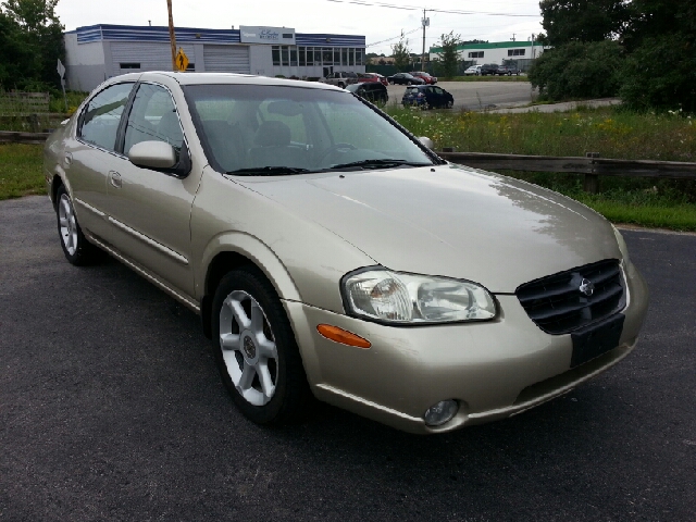 Nissan Maxima 2001 photo 1